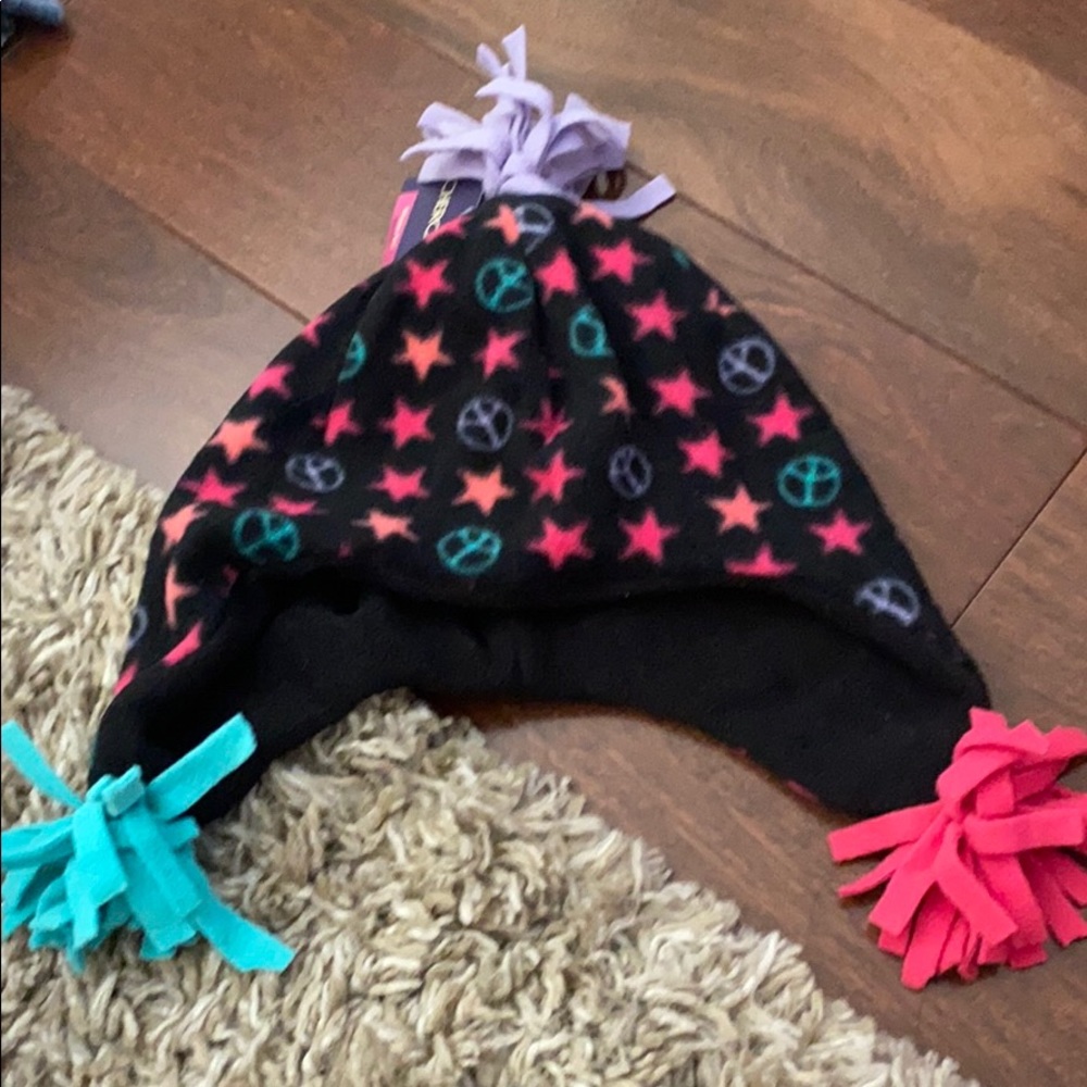 NWT girl hat size 4-7 from Cherokee